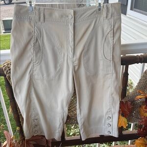 Elegant Cream Women's Bermudas